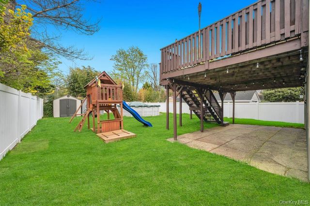 1391 N Windsor Avenue, Bay Shore, NY 11706