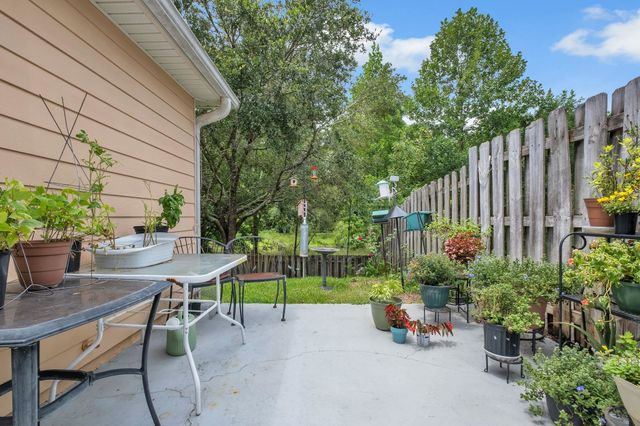 2708 Laurelwood Lane, Tallahassee, FL 32308