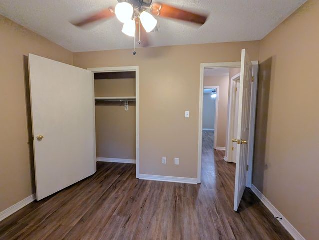 107 Raintree Dr., Hattiesburg, MS 39402