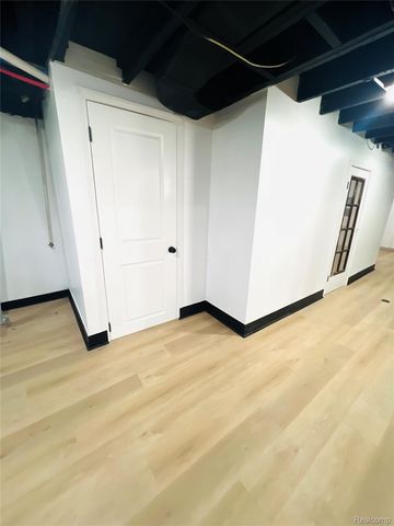 17347 Hartwell Street, Detroit, MI 48235