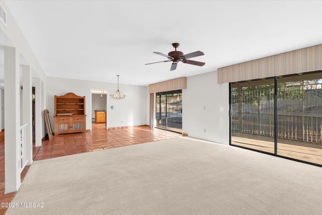 10760 E Placita Los Reyes, Tucson, AZ 85748