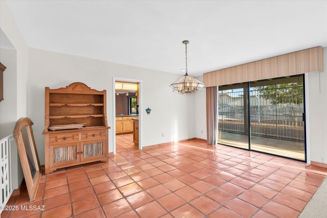 10760 E Placita Los Reyes, Tucson, AZ 85748