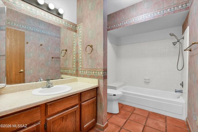 10760 E Placita Los Reyes, Tucson, AZ 85748