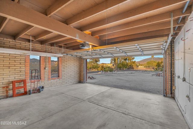 10760 E Placita Los Reyes, Tucson, AZ 85748