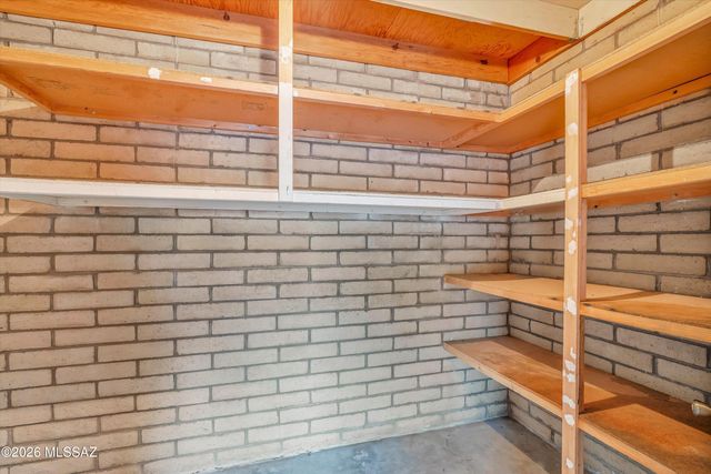 10760 E Placita Los Reyes, Tucson, AZ 85748