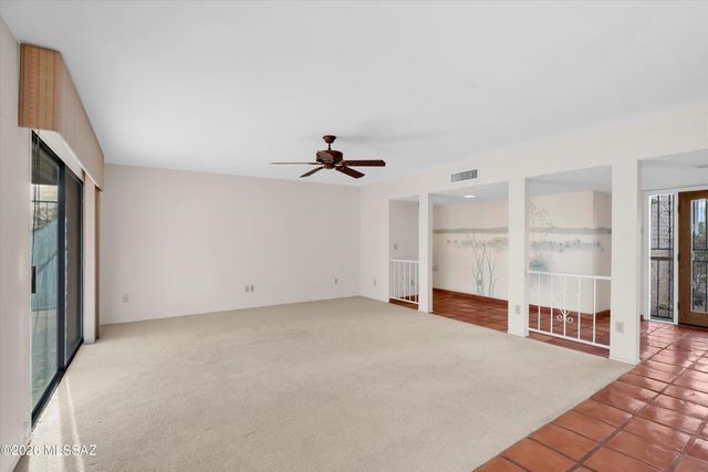 10760 E Placita Los Reyes, Tucson, AZ 85748