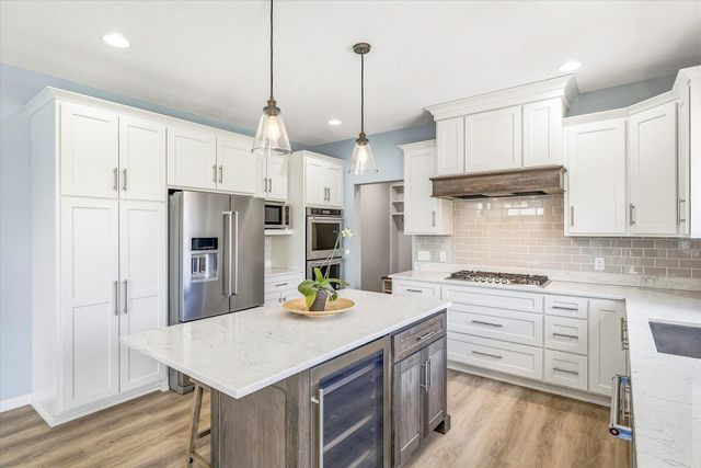 18612 Dunbury Avenue, Farmington, MN 55024