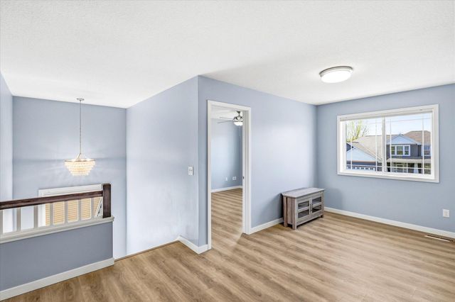 18612 Dunbury Avenue, Farmington, MN 55024