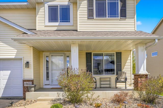 18612 Dunbury Avenue, Farmington, MN 55024