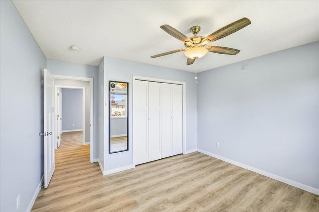 18612 Dunbury Avenue, Farmington, MN 55024