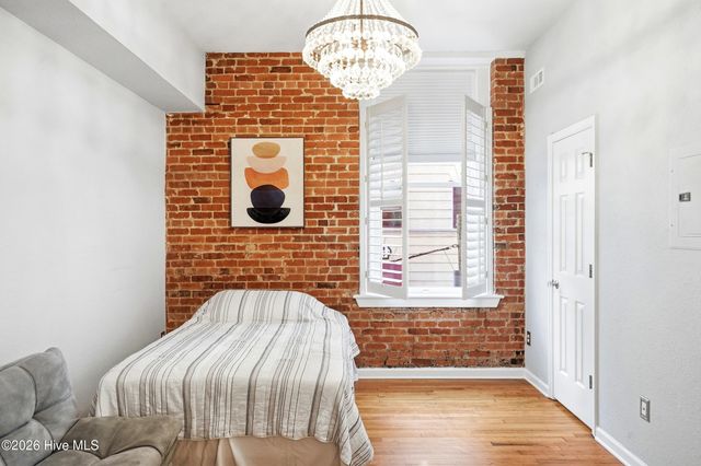 304 N Front Street Apt E, Wilmington, NC 28401