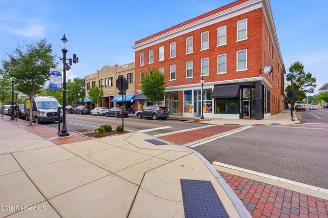 304 N Front Street Apt E, Wilmington, NC 28401