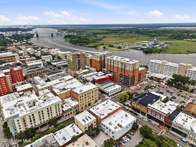 304 N Front Street Apt E, Wilmington, NC 28401