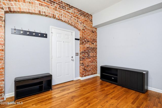 304 N Front Street Apt E, Wilmington, NC 28401