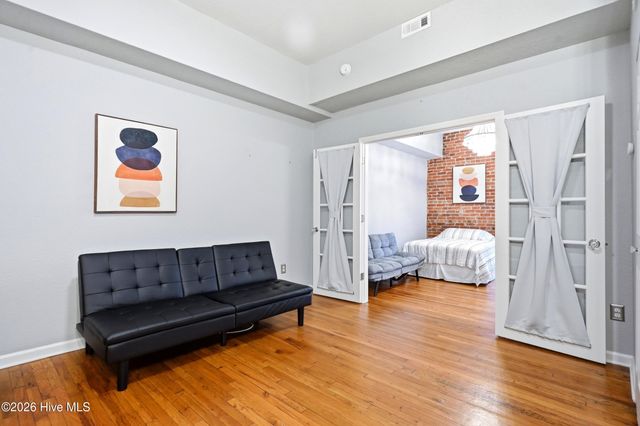 304 N Front Street Apt E, Wilmington, NC 28401
