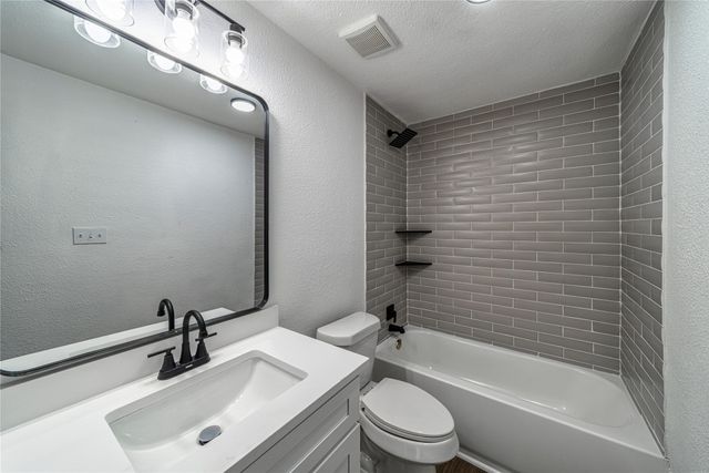 1704 Novel Circle, Garland, TX 75040