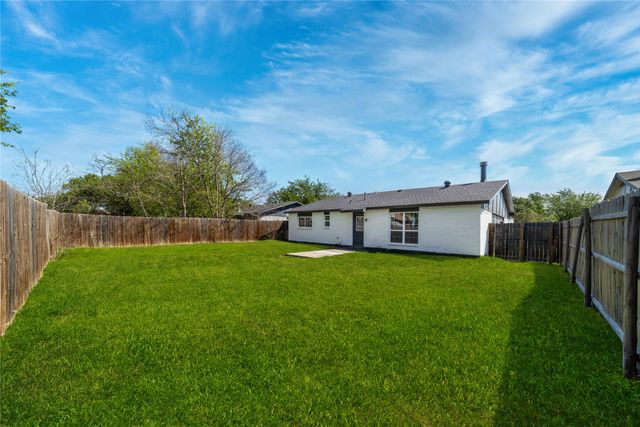 1704 Novel Circle, Garland, TX 75040