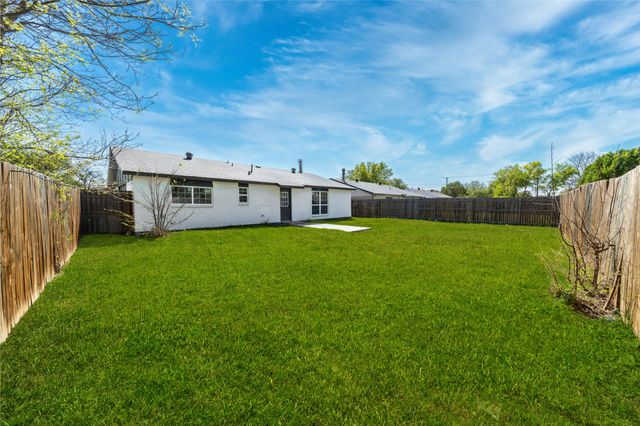 1704 Novel Circle, Garland, TX 75040