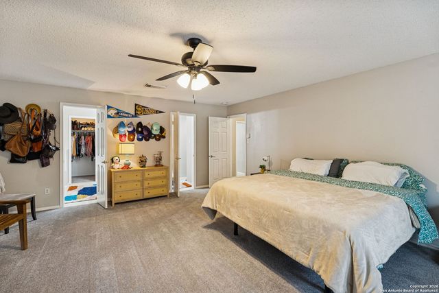 4826 Limestone Well Dr, San Antonio, TX 78247