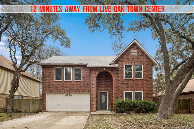 4826 Limestone Well Dr, San Antonio, TX 78247