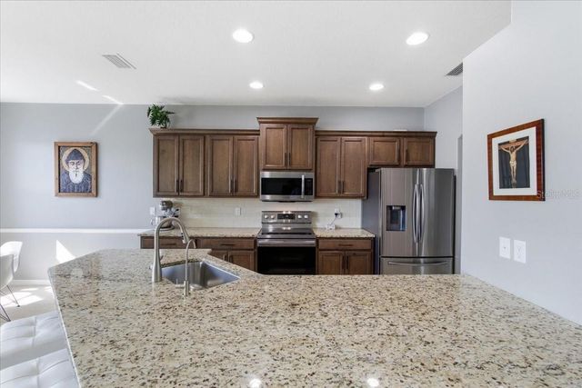 6 ARENA LAKE DRIVE, Palm Coast, FL 32137