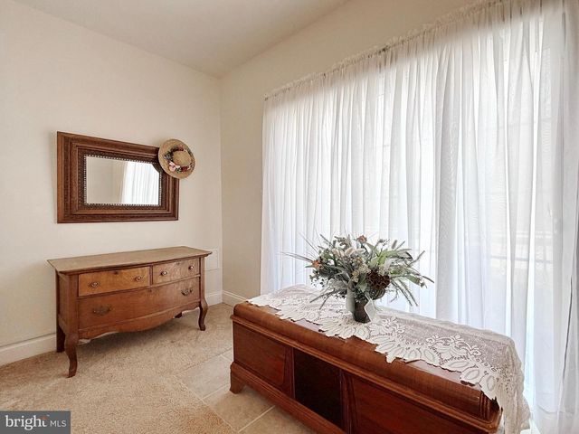 30 STEEPLECHASE DR, La Plata, MD 20646