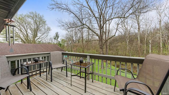 731 Rocky Creek East, Bedford, IN 47421