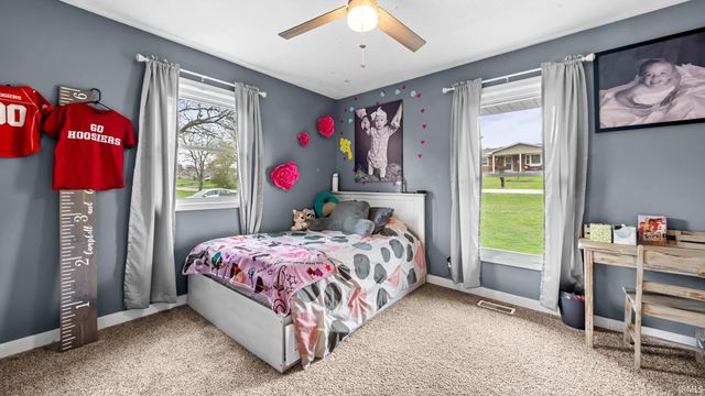 731 Rocky Creek East, Bedford, IN 47421
