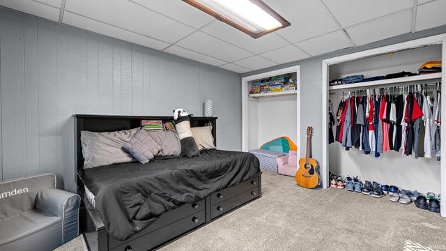 731 Rocky Creek East, Bedford, IN 47421