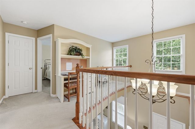 201 Boxwood Ct, Peters Twp, PA 15317