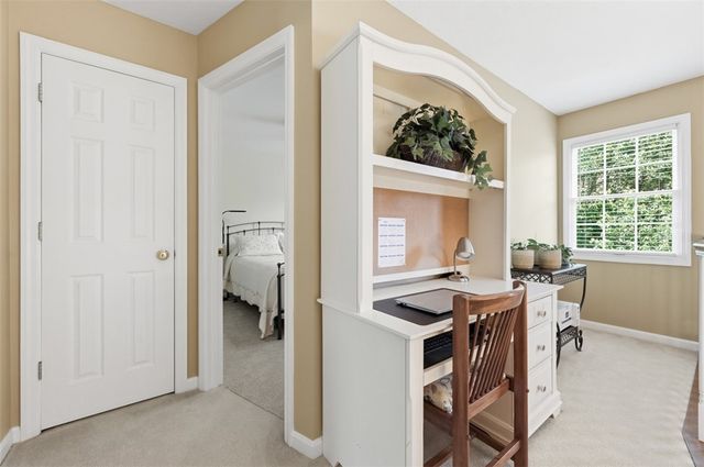201 Boxwood Ct, Peters Twp, PA 15317