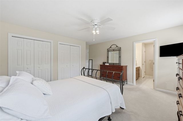201 Boxwood Ct, Peters Twp, PA 15317