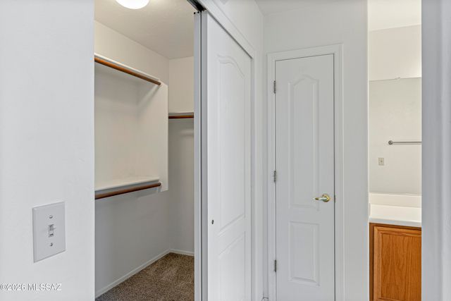 7341 E Calle Hospedero, Tucson, AZ 85715