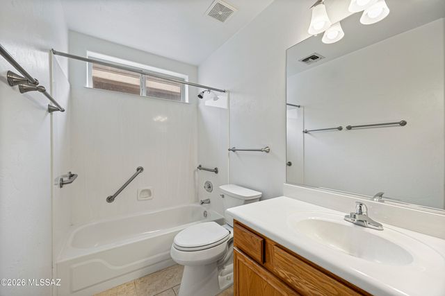 7341 E Calle Hospedero, Tucson, AZ 85715