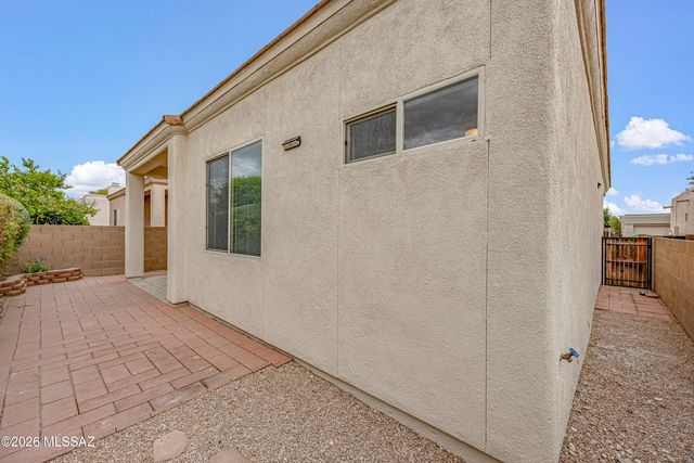 7341 E Calle Hospedero, Tucson, AZ 85715