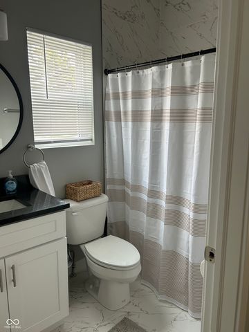 44 E Parkview Avenue B, Indianapolis, IN 46201