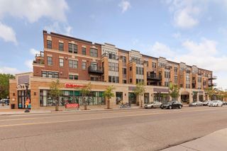 1060 Grand Avenue 404, Saint Paul, MN 55105