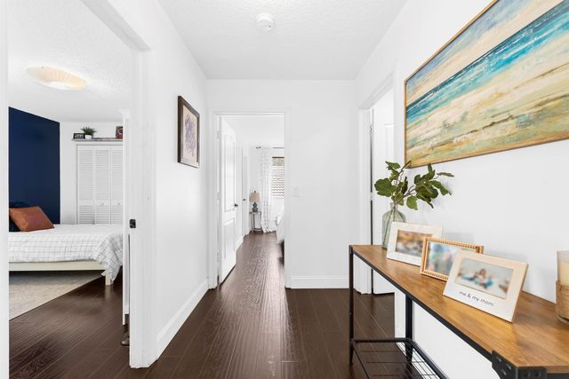 1021 NW 108th Avenue, Plantation, FL 33322