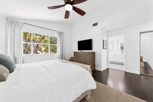 1021 NW 108th Avenue, Plantation, FL 33322