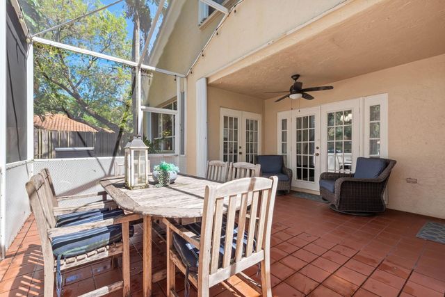 1021 NW 108th Avenue, Plantation, FL 33322