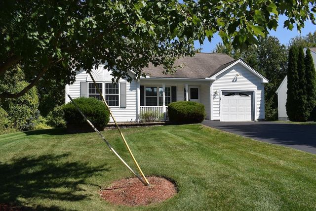 27 Amanda Drive, Hudson, NH 03051
