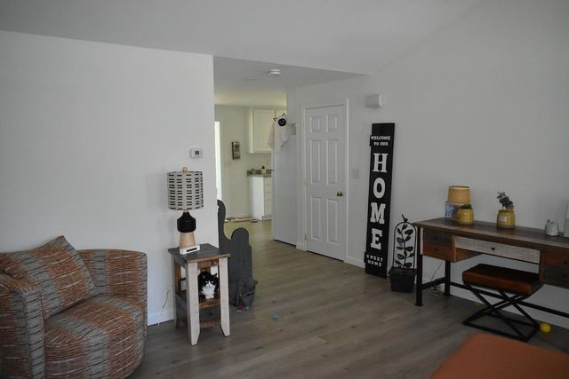 27 Amanda Drive, Hudson, NH 03051