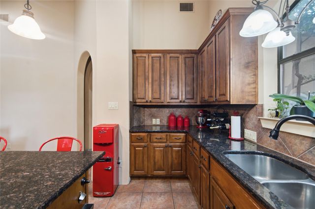 15210 Kevin LN, Austin, TX 78734