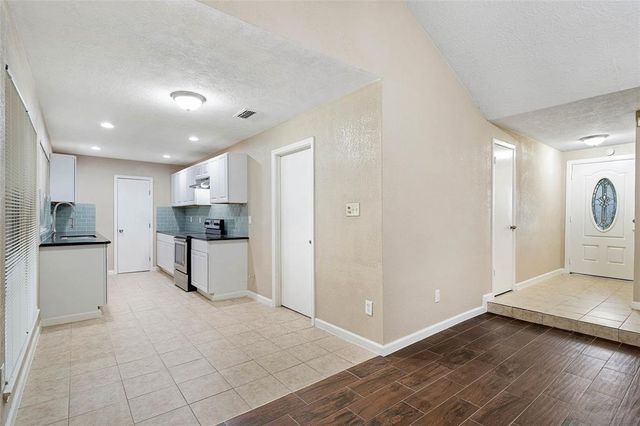 11826 Flushing Meadows Drive, Houston, TX 77089