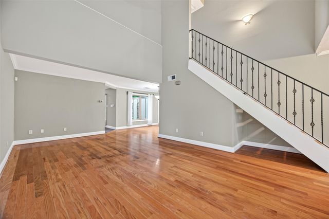 11620 Village Place Drive 329, Houston, TX 77077