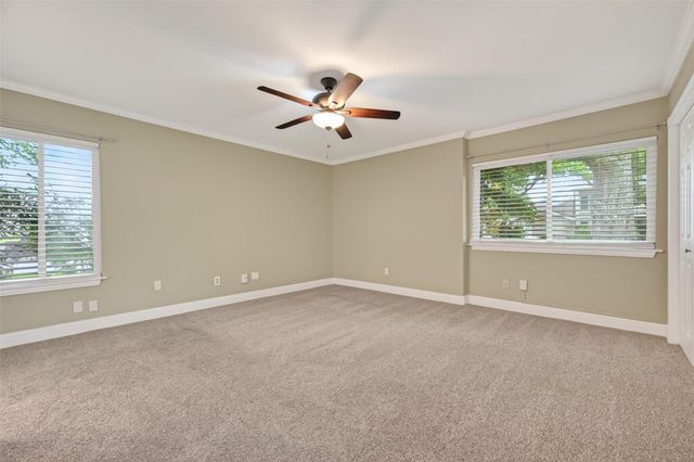 11620 Village Place Drive 329, Houston, TX 77077