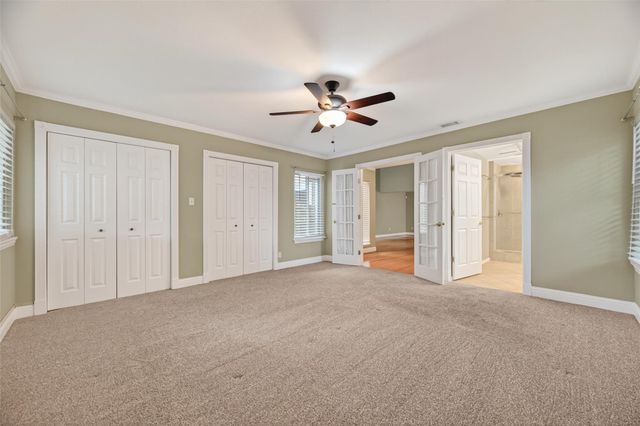 11620 Village Place Drive 329, Houston, TX 77077