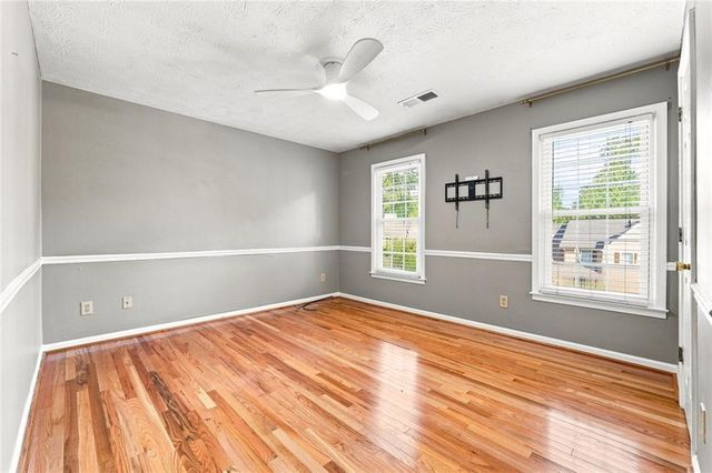 945 Meadowsong Circle, Lawrenceville, GA 30043