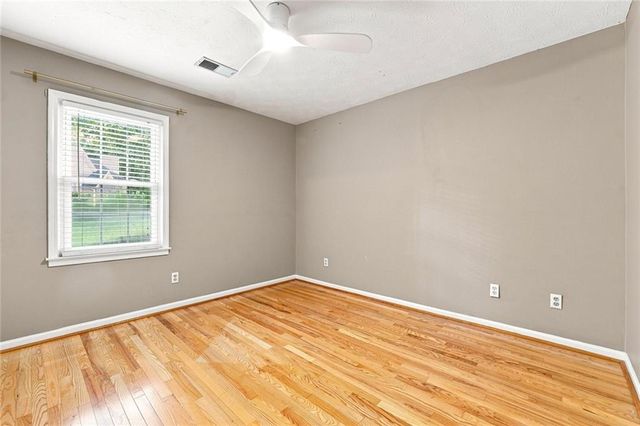 945 Meadowsong Circle, Lawrenceville, GA 30043