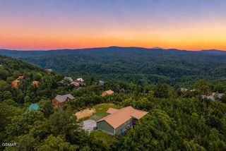 1981 Fox View Lane, Sevierville, TN 37876